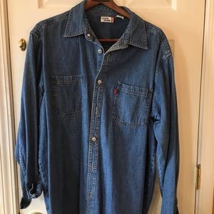 Levi’s Jean button up shirt